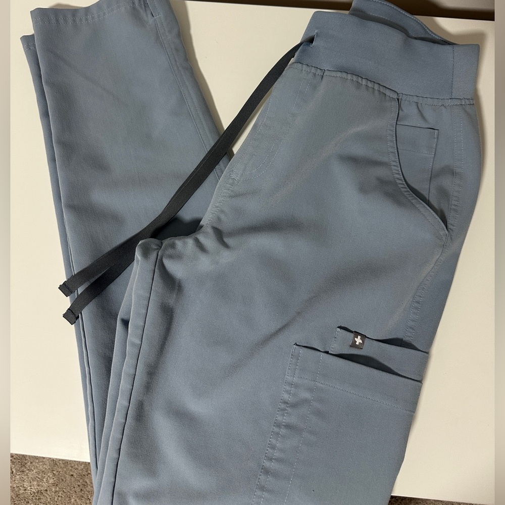 Figs High Waisted Yola Scrub Pants (Tall) in Dusty Blue